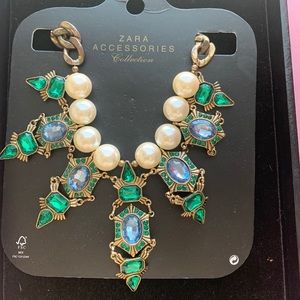 Zara necklace / accessories